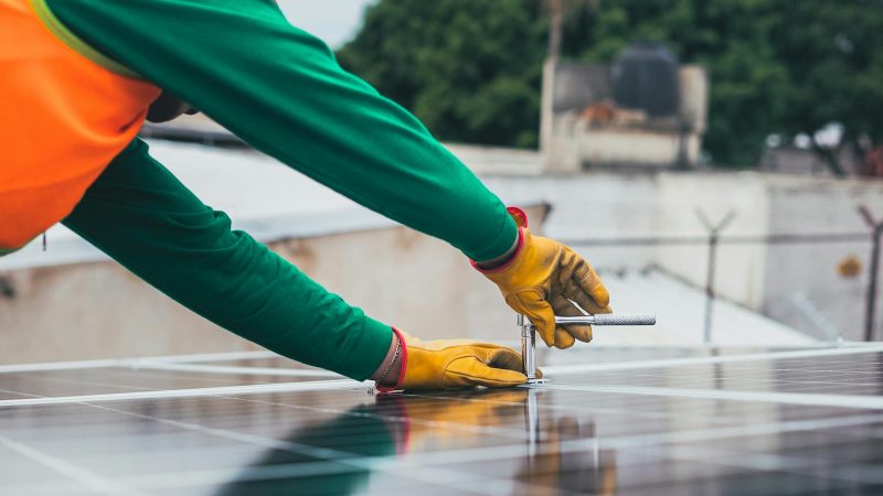 Étapes clés pour une installation de panneaux solaires réussie