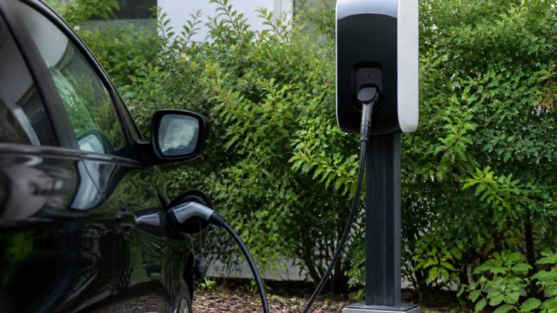 Certification irve : tout savoir pour choisir une borne de recharge conforme